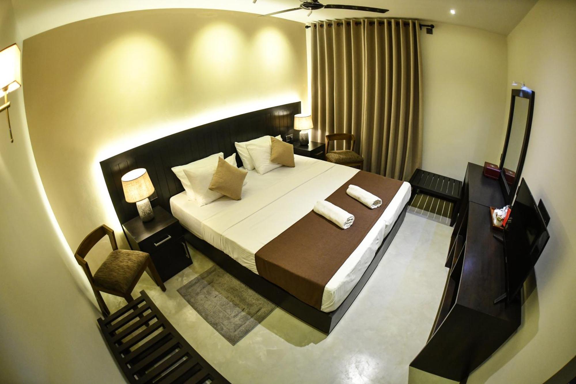 Hiriketiya Beach Resort Dikwella Bagian luar foto